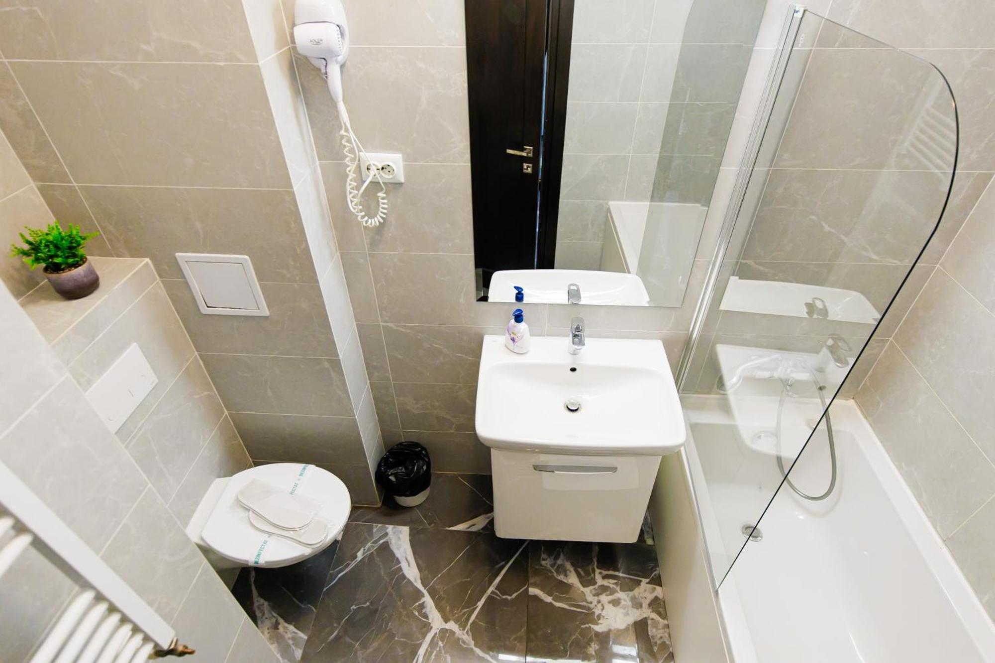 Luxury Glam Apartments Iasi At Lazar Palas Exterior foto
