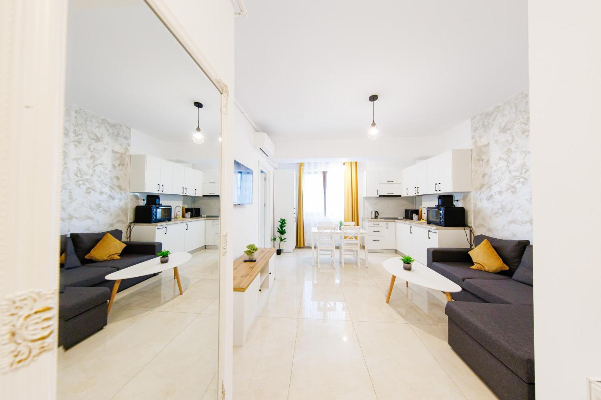 Luxury Glam Apartments Iasi At Lazar Palas Exterior foto