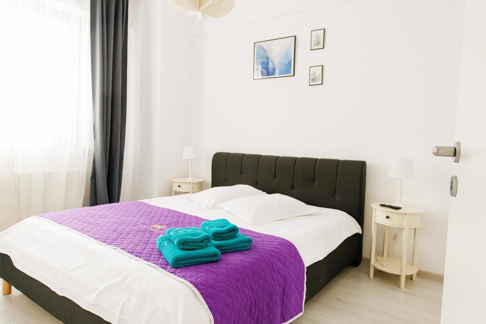 Luxury Glam Apartments Iasi At Lazar Palas Exterior foto